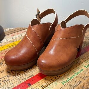 b.o.c. Tan Leather Women's Mules